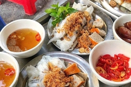 Bánh cuốn Thanh Trì - một trong những loại bánh cuốn nổi tiếng nhất ở Hà Nội