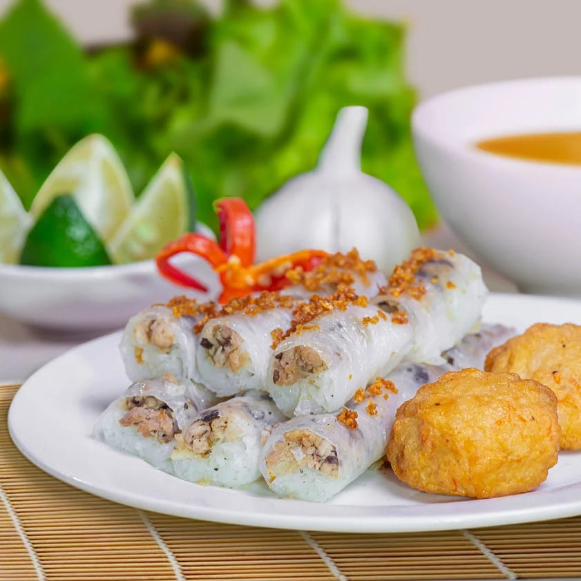 Bánh cuốn ngon nhất làng nghề Thanh Trì